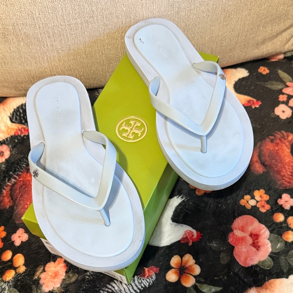 Tory Burch Kira Light Blue/ Silver Flip Flop Sandals